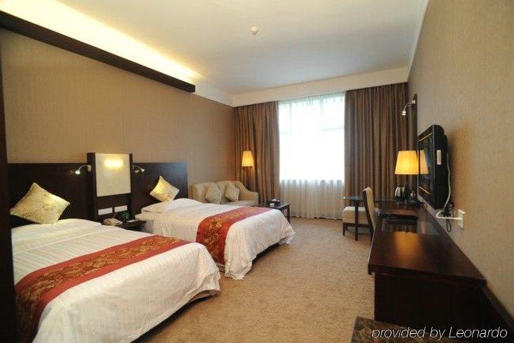 Golden Dragonball Hotel Guilin Oda fotoğraf