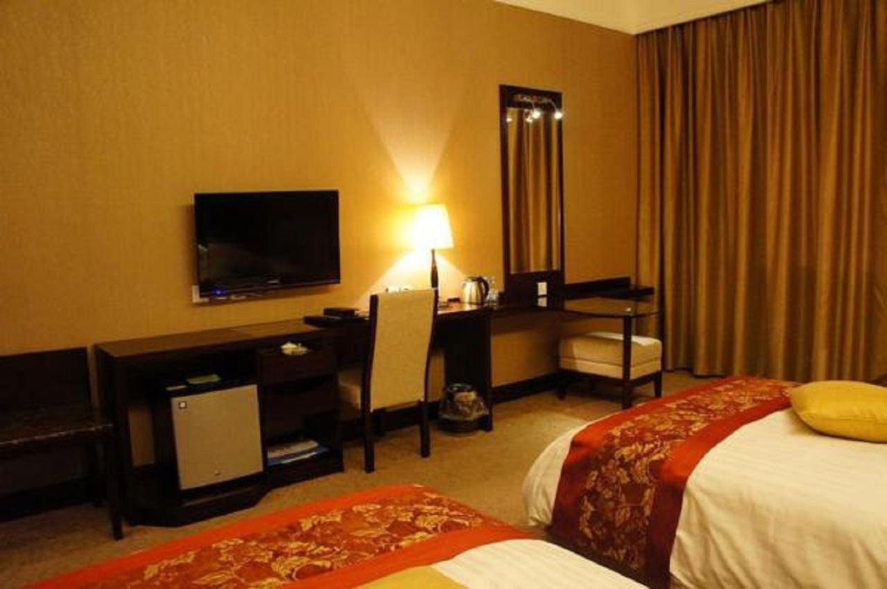Golden Dragonball Hotel Guilin Dış mekan fotoğraf