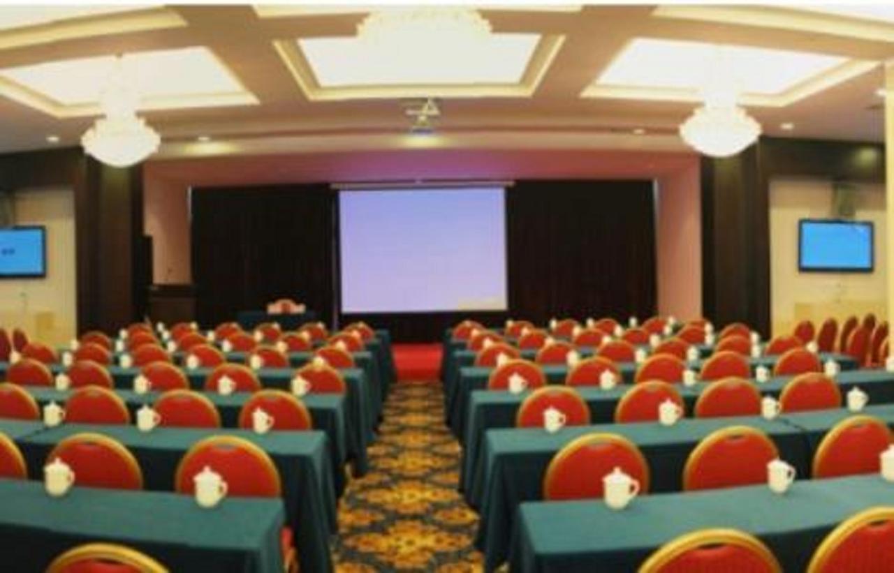 Golden Dragonball Hotel Guilin Dış mekan fotoğraf