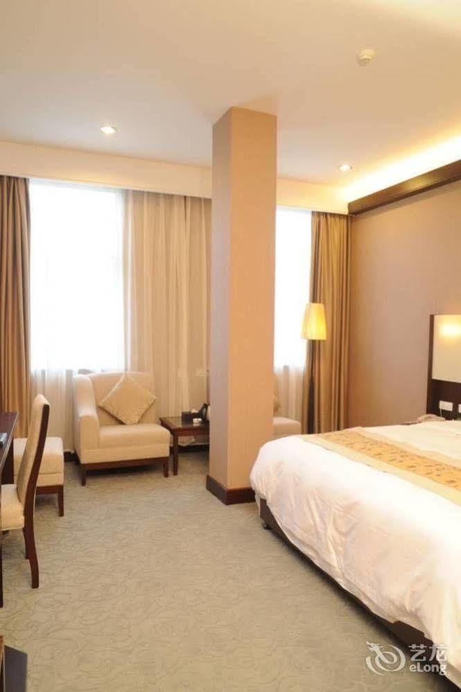 Golden Dragonball Hotel Guilin Dış mekan fotoğraf